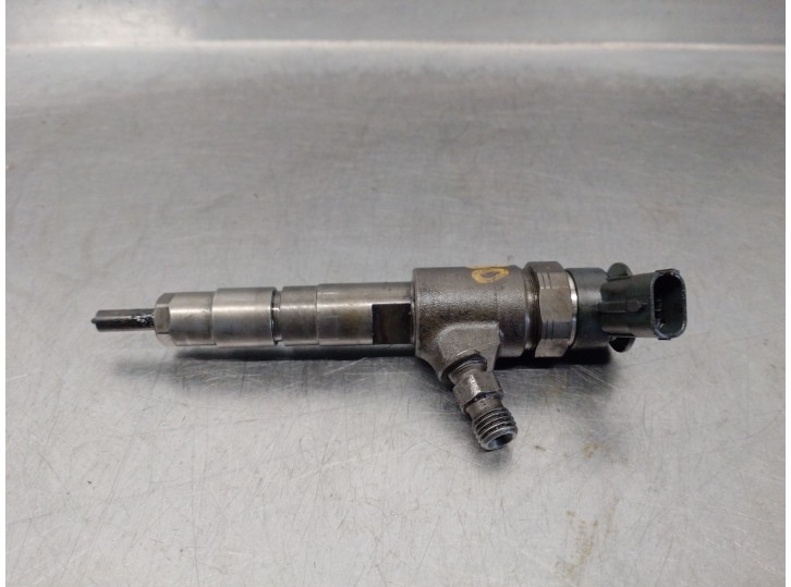 Recambio de inyector para ford transit connect v408 furgoneta/monovolumen 1.5 tdci referencia OEM IAM CV6Q9F593AA 0445110489