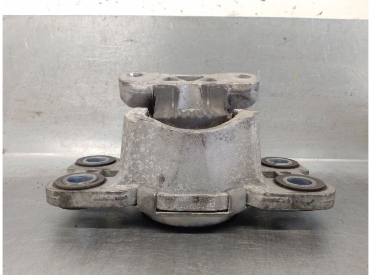 Recambio de soporte motor para land rover range rover evoque (l538) 2.0 d 4x4 referencia OEM IAM 5J327M121AD LR061456 