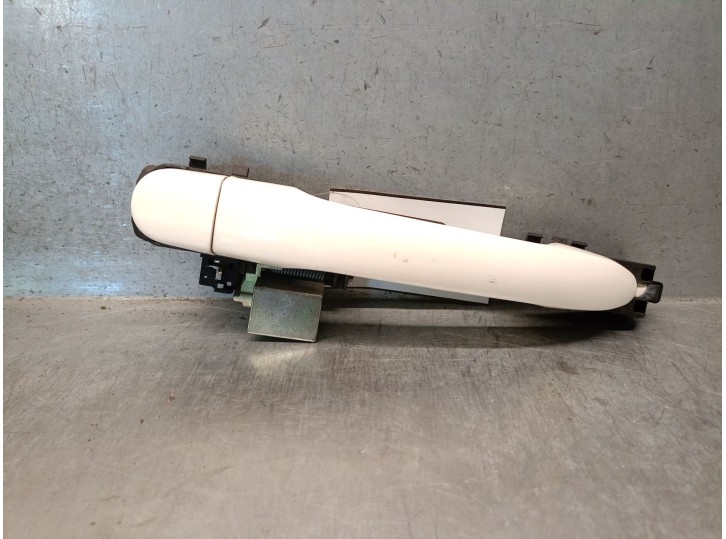 Recambio de maneta exterior delantera derecha para ford ka (ru8) 1.2 referencia OEM IAM BS51A22400BA 1749893 