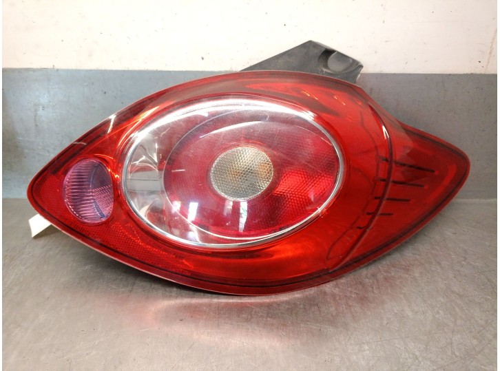 Recambio de piloto trasero derecho para ford ka (ru8) 1.2 referencia OEM IAM 21730202 1579394 