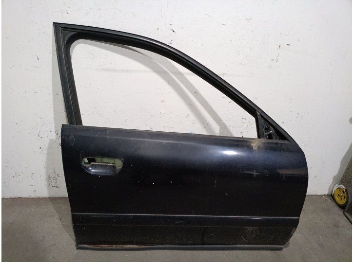 Recambio de puerta delantera derecha para audi a4 b5 (8d2) 1.8 referencia OEM IAM 8D0831052C 8D0831052C 