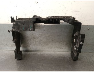 Recambio de molduras delanteras para renault arkana i (lcm_, ldn_) 1.6 e-tech 145 (ldmu) referencia OEM IAM 295S83941R 