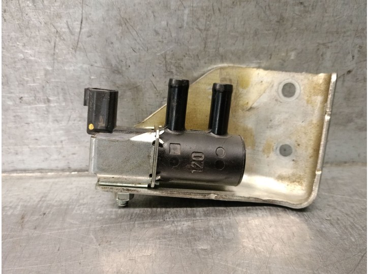 Recambio de valvula aire adicional para renault arkana i (lcm_, ldn_) 1.6 e-tech 145 (ldmu) referencia OEM IAM K5T48595 K5T48595