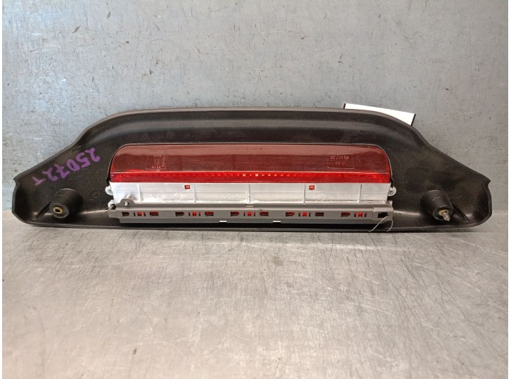 Recambio de luz central de freno para ford ka (ru8) 1.2 referencia OEM IAM 9S5113N408AA 1579398 