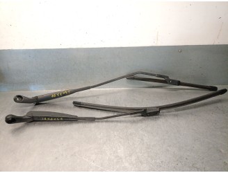 Recambio de brazo limpia delantero derecho para ford ka (ru8) 1.2 referencia OEM IAM BS5117527AA 1729463 