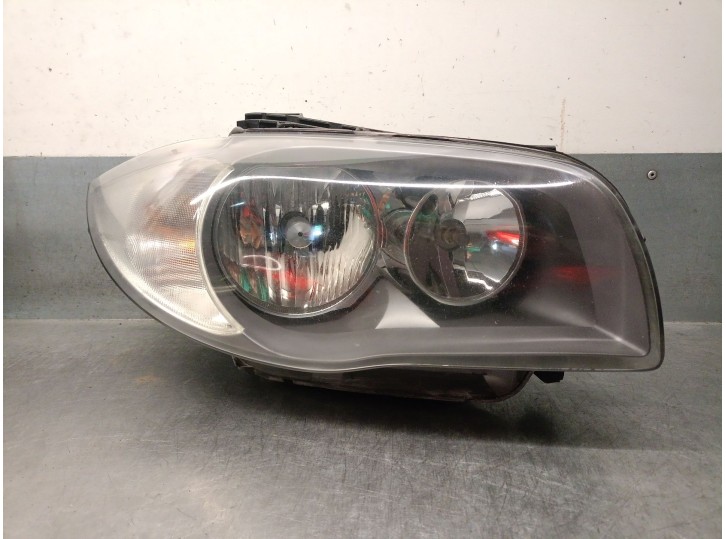 Replacement right headlight for BMW 1 (E87) 118 D OEM IAM reference 63127193388 63117193388 89317601