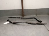 Recambio de brazo limpia delantero derecho para ford ranger (tke) 2.2 tdci 4x4 referencia OEM IAM AB3917B589AE 1907108 