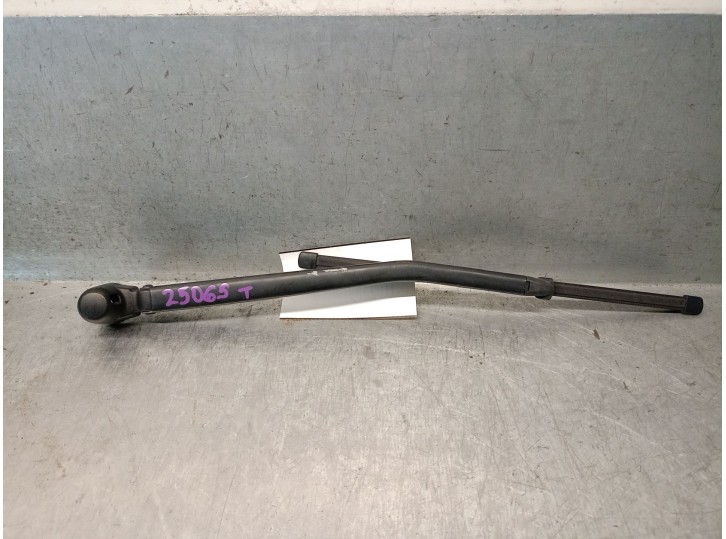 Recambio de brazo limpia trasero para bmw 1 (e87) 118 d referencia OEM IAM 61629449913 61629449913 