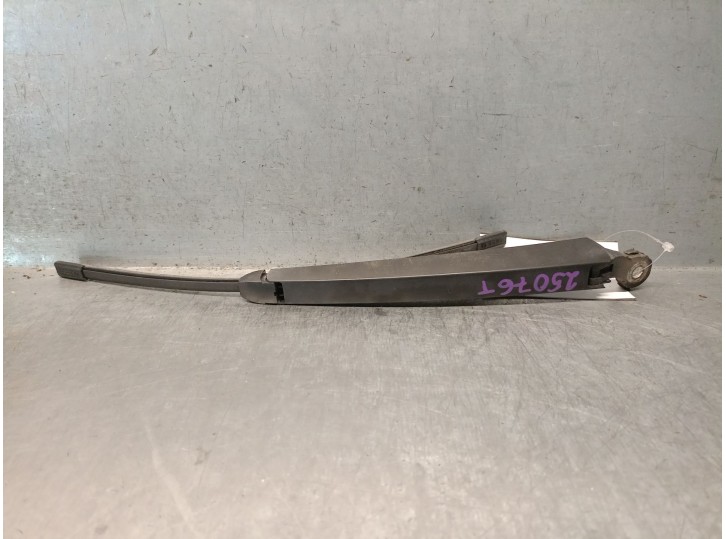 Recambio de brazo limpia trasero para volkswagen golf v (1k1) 2.0 tdi referencia OEM IAM 6Q6955707C 6Q6955707C 