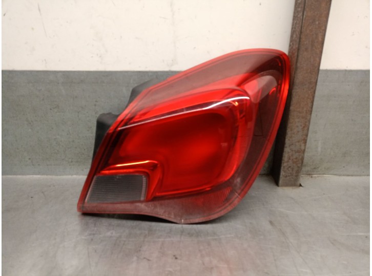 Recambio de piloto trasero derecho para opel corsa e furgoneta/hatchback (x15) 1.3 cdti (08) referencia OEM IAM 39068624 3909064