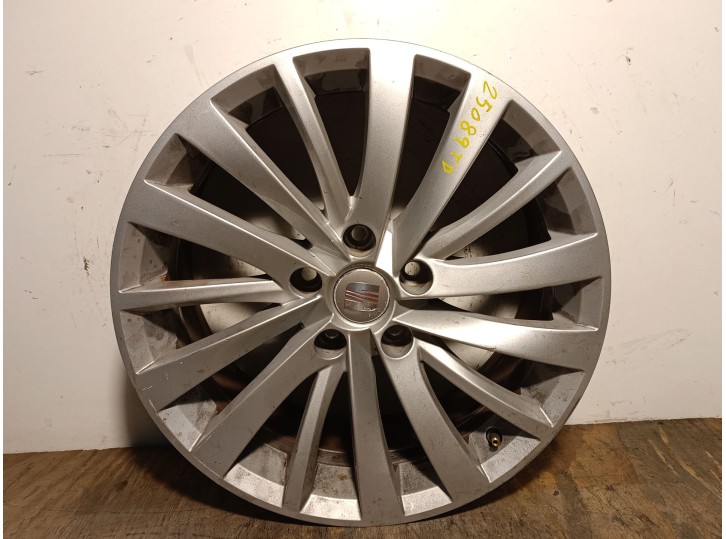 Recambio de llanta para seat exeo st (3r5) 2.0 tdi referencia OEM IAM 3R0601025E R177.5JX17H2ET42 