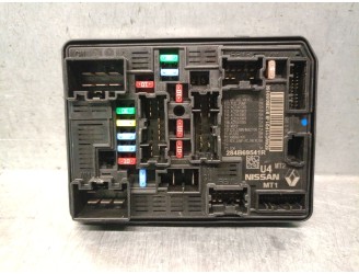 Recambio de caja reles / fusibles para renault arkana i (lcm_, ldn_) 1.6 e-tech 145 (ldmu) referencia OEM IAM 284B69541R 