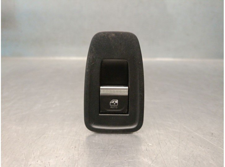 Recambio de mando elevalunas delantero derecho para renault arkana i (lcm_, ldn_) 1.6 e-tech 145 (ldmu) referencia OEM IAM 25401