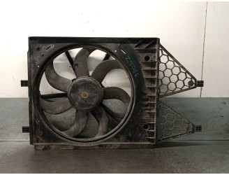 Recambio de electroventilador para seat ibiza iv sc (6j1, 6p5) 1.4 tdi referencia OEM IAM 6R0121207Q 6R0121207Q 