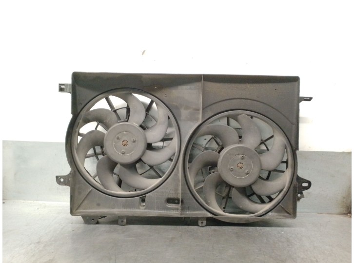 Replacement electric cooling fan for Saab 9-5 Station Wagon (YS3E) 2.0 T OEM IAM reference 4576351 4576351 