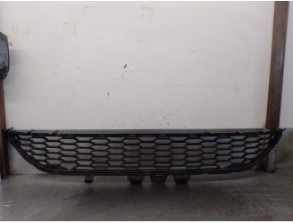 Recambio de rejilla delantera para dacia sandero (bs_) 1.2 16v referencia OEM IAM 622546060R 