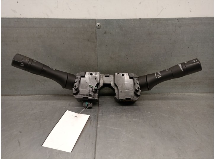 Recambio de mando luces para nissan micra iv (k13k, k13kk) 1.2 referencia OEM IAM 255601HE7A 255601HE7A 