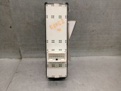 Recambio de mando elevalunas delantero izquierdo para kia carens iii monospace (un) 2.0 crdi 115 referencia OEM IAM 935701D2013W