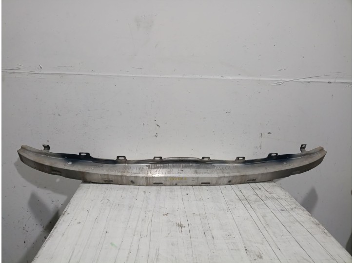 Recambio de refuerzo paragolpes delantero para audi a4 b5 (8d2) 1.8 referencia OEM IAM AVV 