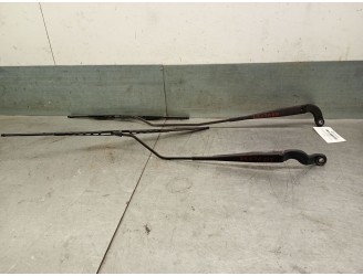 Recambio de brazo limpia delantero derecho para citroën jumpy i furgoneta (bs_, bt_, by_, bz_) 2.0 hdi 95 referencia OEM IAM 642