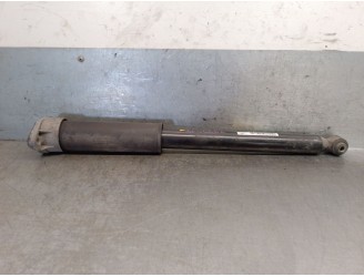 Recambio de amortiguador trasero izquierdo para mercedes-benz clase c (w205) c 220 bluetec / d (205.002, 205.004) referencia OEM