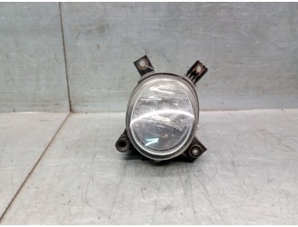 Replacement right fog light for Audi A4 B7 Avant (8ED) 2.0 TFSI Quattro OEM IAM reference 8E0941700B 8E0941700B 