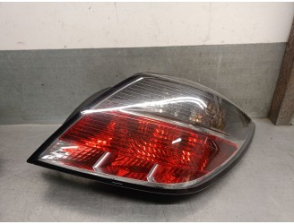 Recambio de piloto trasero derecho para opel astra h gtc (a04) 1.7 cdti (l08) referencia OEM IAM 13252444 1222118 