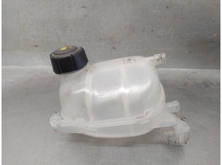 Recambio de deposito expansion para dacia bigster djf/sg2/mh6xb16m500b referencia OEM IAM 217111802R 