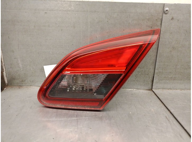 Recambio de piloto trasero porton izquierdo para opel corsa e furgoneta/hatchback (x15) 1.3 cdti (08) referencia OEM IAM 3901262