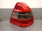 Recambio de piloto trasero derecho para mercedes-benz clase c (w202) c 220 (202.022) referencia OEM IAM 2028201064 A2028202266 