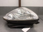 Recambio de faro derecho para kia carens iii monospace (un) 2.0 crdi 115 referencia OEM IAM 921021D020 921021D020 