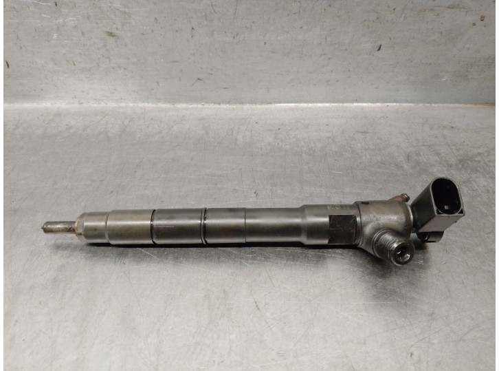 Recambio de inyector para volkswagen crafter furgoneta (sy_, sx_) 2.0 tdi referencia OEM IAM 03N130277M 