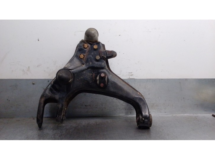 Recambio de brazo suspension inferior delantero izquierdo para hyundai terracan (hp) 2.9 crdi 4wd referencia OEM IAM 54512H1002 