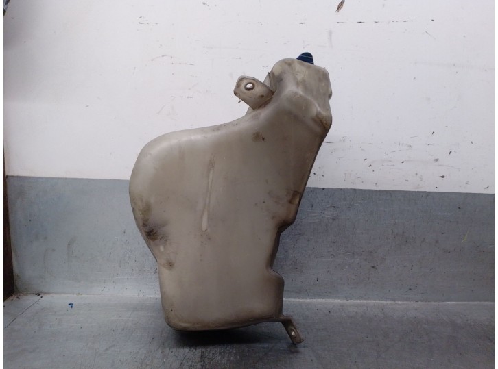 Recambio de deposito limpia para audi a4 b5 (8d2) 1.8 referencia OEM IAM 8D0955453B 8D0955453C 