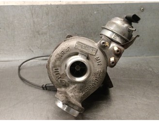 Recambio de turbocompresor para seat exeo st (3r5) 2.0 tdi referencia OEM IAM 03L145721 03L145721C 