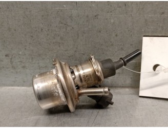 Recambio de inyector para mercedes-benz clase c (w205) c 220 bluetec / d (205.002, 205.004) referencia OEM IAM 0444025017 A00049