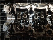 Recambio de culata para kia carens iii monospace (un) 2.0 crdi 115 referencia OEM IAM 2211127400 2210027800 