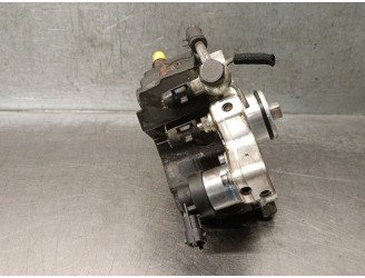 Recambio de bomba inyeccion para kia carens iii monospace (un) 2.0 crdi 115 referencia OEM IAM 3310027400 3310027400 0445010121