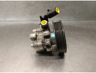 Recambio de bomba servodireccion para kia carens iii monospace (un) 2.0 crdi 115 referencia OEM IAM 571002G200 571002G200 