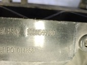 Recambio de panel frontal para peugeot partner furgoneta/monovolumen 1.6 hdi referencia OEM IAM 9HF 9680544280