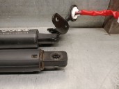 Recambio de amortiguadores maletero / porton para mazda cx-5 (kf) 2.0 skyactiv-g awd referencia OEM IAM KSD5626EX KSD5636EX 