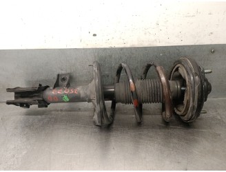 Recambio de amortiguador delantero derecho para kia carens iii monospace (un) 2.0 crdi 115 referencia OEM IAM 546611D201 546611D