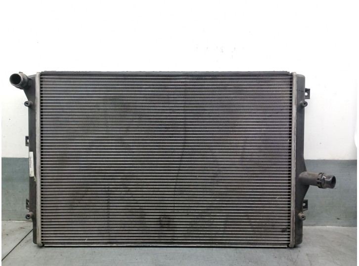 Recambio de radiador agua para seat leon (1p1) 2.0 tdi 16v referencia OEM IAM 1K0121251N 1K0121251N 