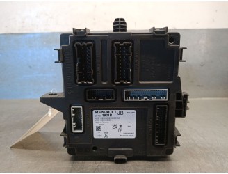 Recambio de modulo confort para dacia sandero iii 1.0 tce 90 eco-g referencia OEM IAM 284B21921R 