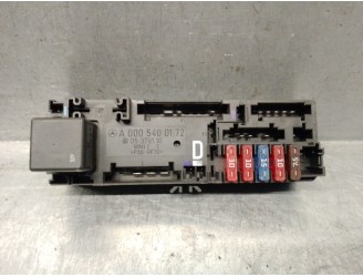 Recambio de caja reles / fusibles para mercedes-benz clase c (w202) c 250 turbo-d (202.128) referencia OEM IAM A0005400172 