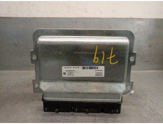 Recambio de centralita motor uce para dacia sandero iii 1.0 tce 90 eco-g referencia OEM IAM 237100773V 
