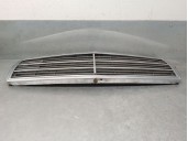Recambio de rejilla delantera para mercedes-benz clase c (w202) c 250 turbo-d (202.128) referencia OEM IAM A2028880323 A20288803