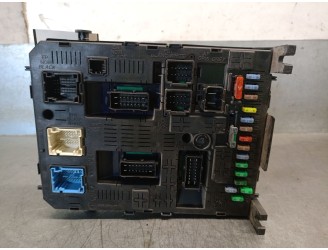 Recambio de caja reles / fusibles para peugeot partner furgoneta/monovolumen 1.6 hdi referencia OEM IAM 6580ZY 