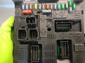 Recambio de caja reles / fusibles para peugeot partner furgoneta/monovolumen 1.6 hdi referencia OEM IAM 6580ZY 