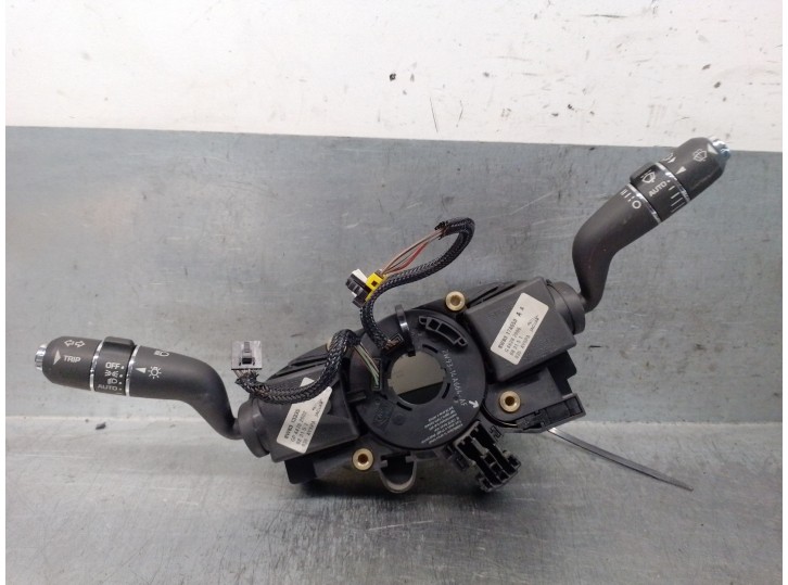 Recambio de mando luces para jaguar xf i (x250) 2.7 d referencia OEM IAM 8W8313N064AA C2Z3217 